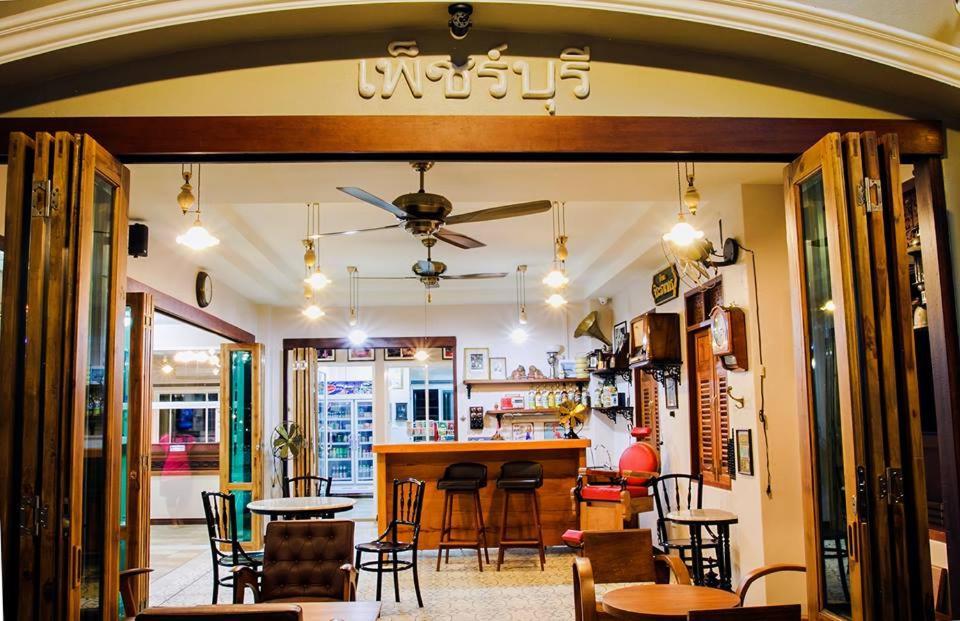 Baan Kiang Wang Aparthotel Phetchaburi Exterior foto